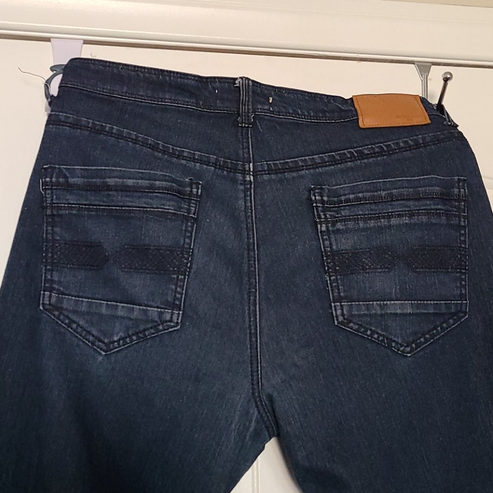 Jeans - Picture 6 of 8